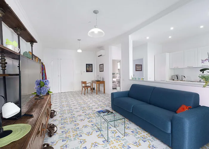 Estate4home - Casa Maridea شقة *