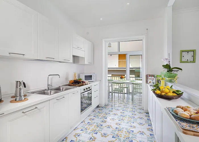 Estate4home - Casa Maridea شقة *